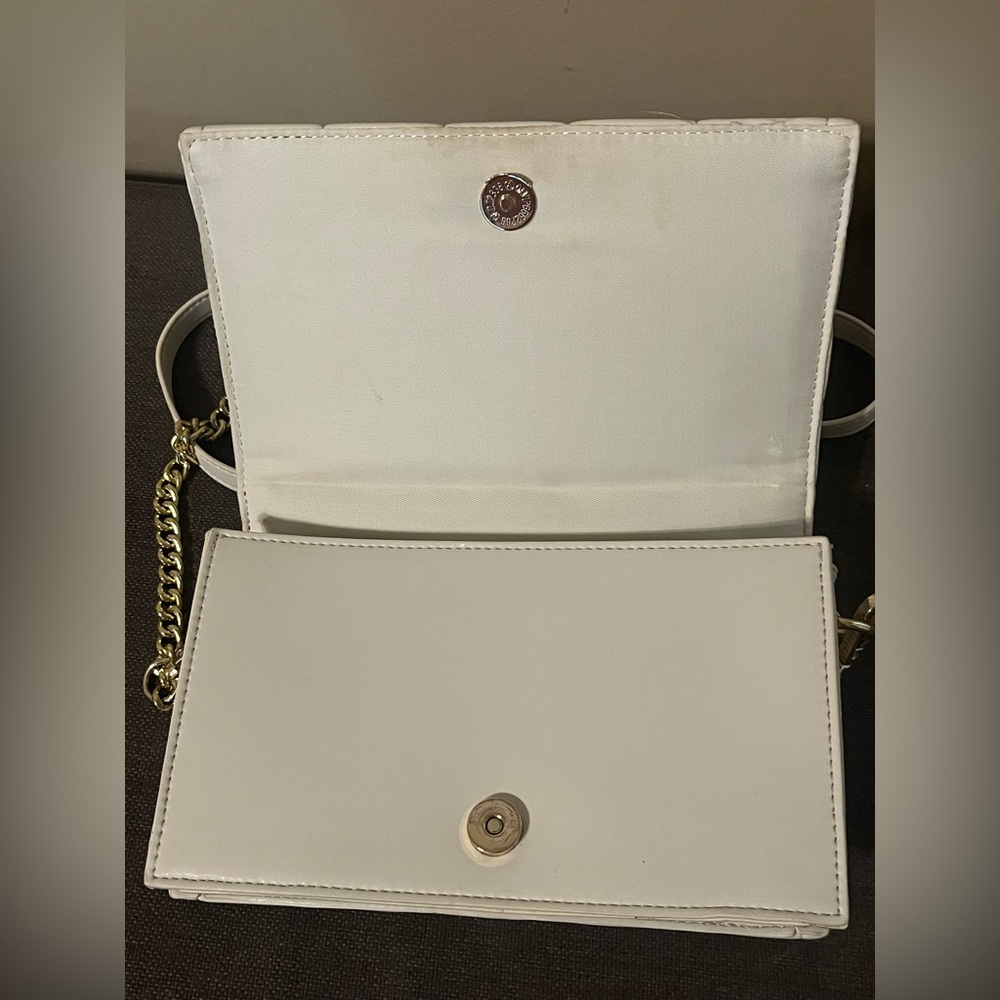 White Quilted Crossbody - Picture 4 of 5